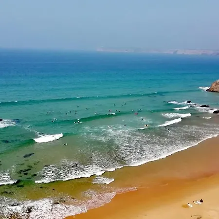 Blacksheep & Surf * Sagres